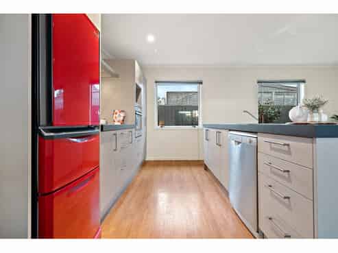 21 Dampier Street, Woolston