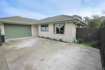 93A Bassett Street, Burwood