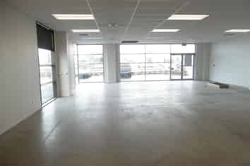 Blenheim Road Profile - Huge Traffic Flows