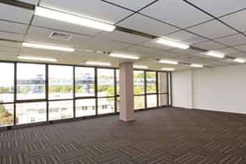 Newmarket Office WITH 10 Car Parks!