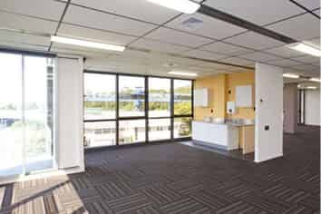 Newmarket Office WITH 10 Car Parks!