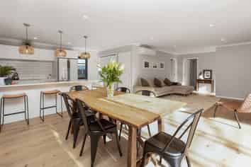 173A Wallace  Road, Mangere Bridge