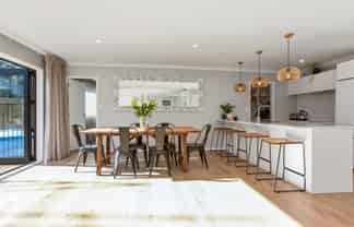 173A Wallace  Road, Mangere Bridge