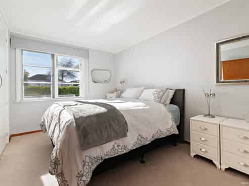 17 Ellen Street, Manurewa East