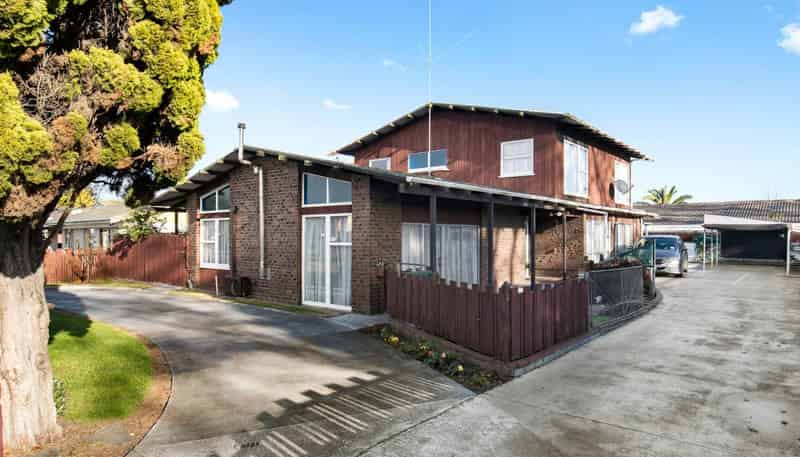 23 Great South Road, Takanini