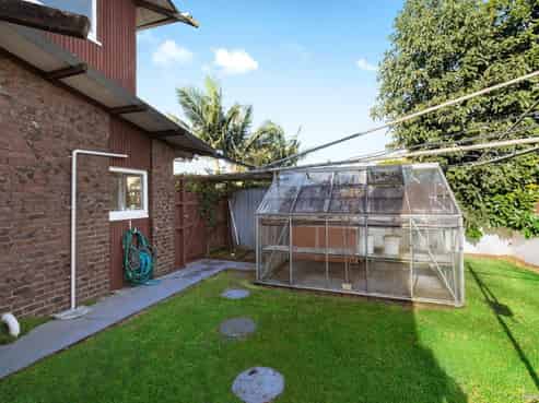 23 Great South Road, Takanini