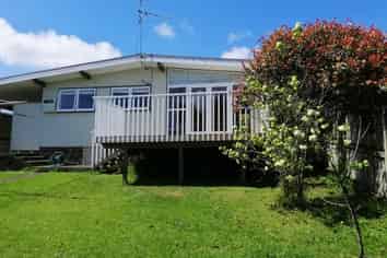 10 Paramu Ave, Birkdale