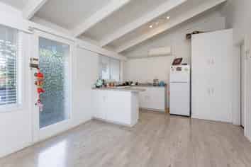 B/19 Taupata Street, Mount Eden