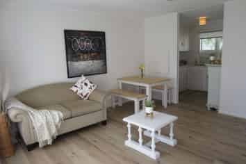 2/51 Takanini Road, Takanini