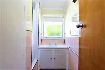 681 Peninsula Road, Kelvin Heights