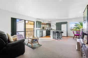 9 San Diego Court, Henderson