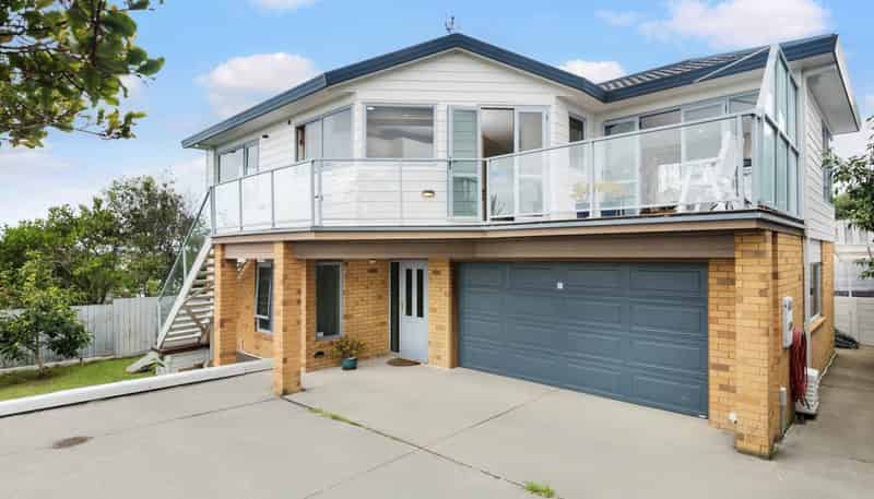 2/75 Target Road, Totara Vale