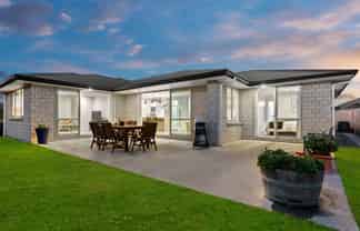 83 Puhirake Crescent, 