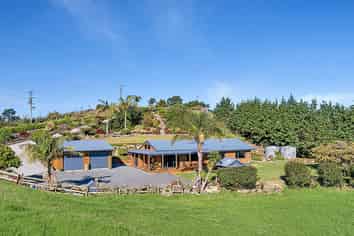 233 Jobe Road, Maungakaramea