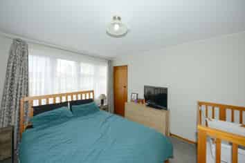 83 Quinns Road, Shirley