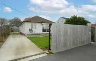 83 Quinns Road, Shirley