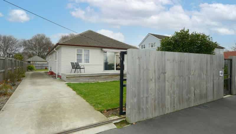 83 Quinns Road, Shirley