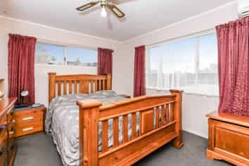 58 Widmore Drive, Massey