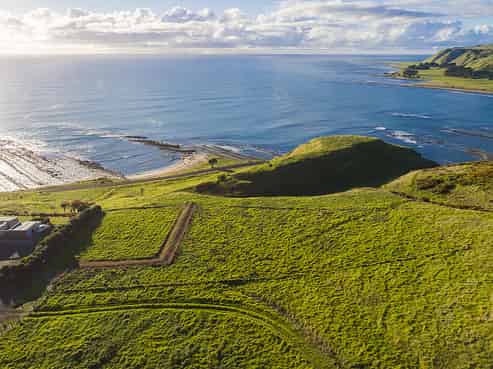 36 Avon Drive, Mahia