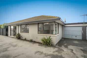 1/281 Main South Road, Hornby