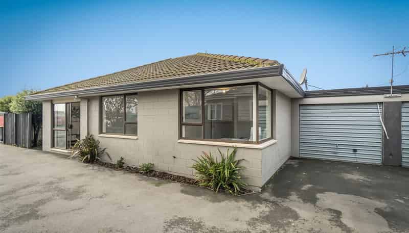 1/281 Main South Road, Hornby