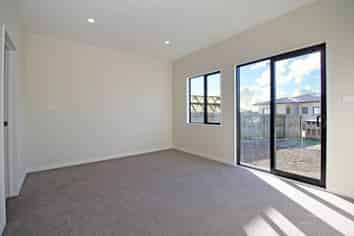 40 Gospel Heights, Flat Bush