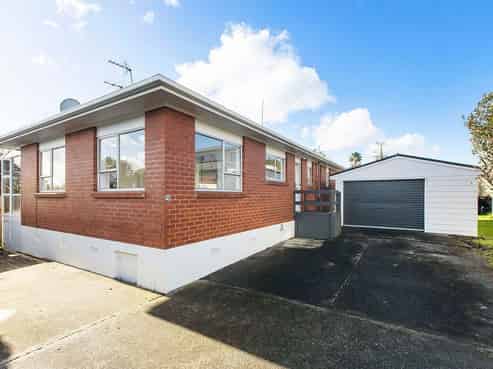 9B Esmonde Road, Takapuna