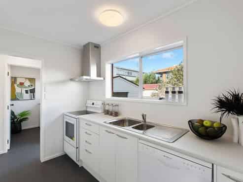 9B Esmonde Road, Takapuna