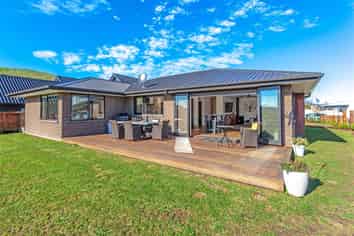 4 Manatu Close, Whangamata