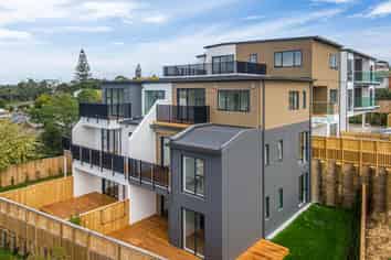 A205/553- Glenfield Road, Glenfield