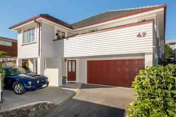 49 Smiths Road, Matua