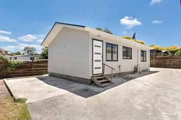 72A Archmillen Avenue, Pakuranga