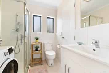 72A Archmillen Avenue, Pakuranga