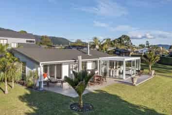 65 El Dorado Leader, Pauanui