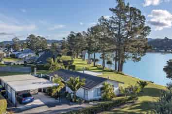 65 El Dorado Leader, Pauanui