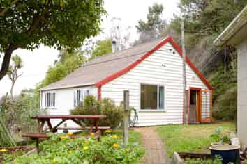 55 Hawkhurst Road, Lyttelton