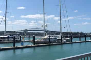 8P/17 Nelson Street, Auckland Central