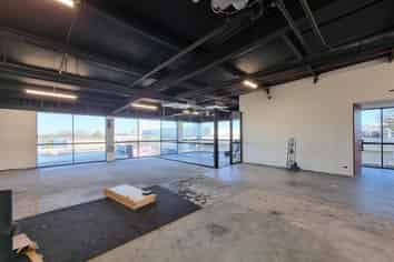 Modern Central Manurewa - Office/Retail