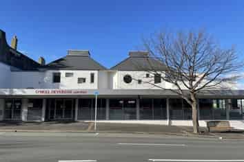 Modern Gridiron office