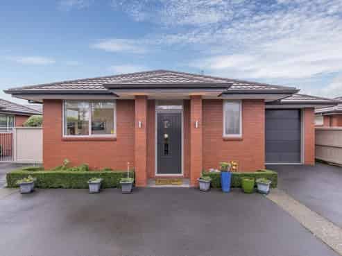 37B Otara Street, Ilam