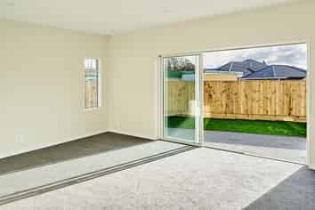 2/64 Godley Street, Waiwhetu