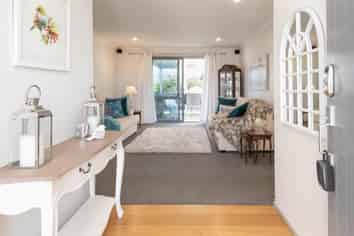 25 Weatherly Drive, Beachlands