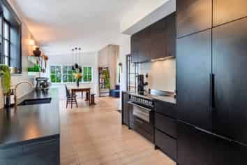 107 Crummer Road, Mount Eden