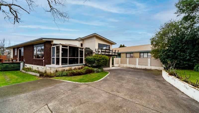 11A Holyrood Terrace, 