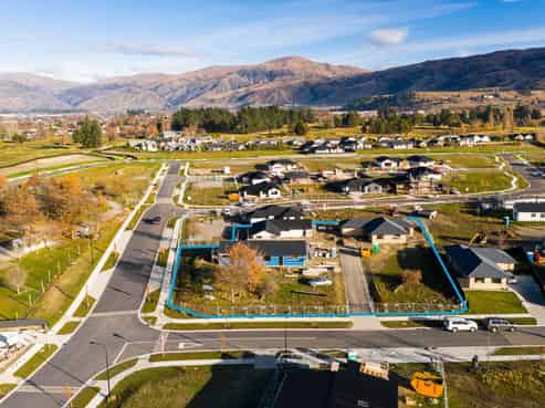 4 Bradford Street, Cromwell