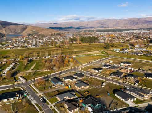 4 Bradford Street, Cromwell