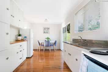 12 Willow Place, Horahora