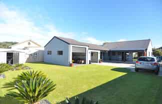 204 Martyn Road, Whangamata