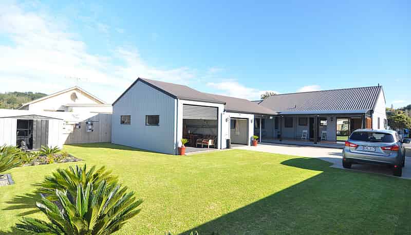 204 Martyn Road, Whangamata