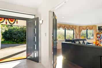 238a State Highway 16, Kumeu